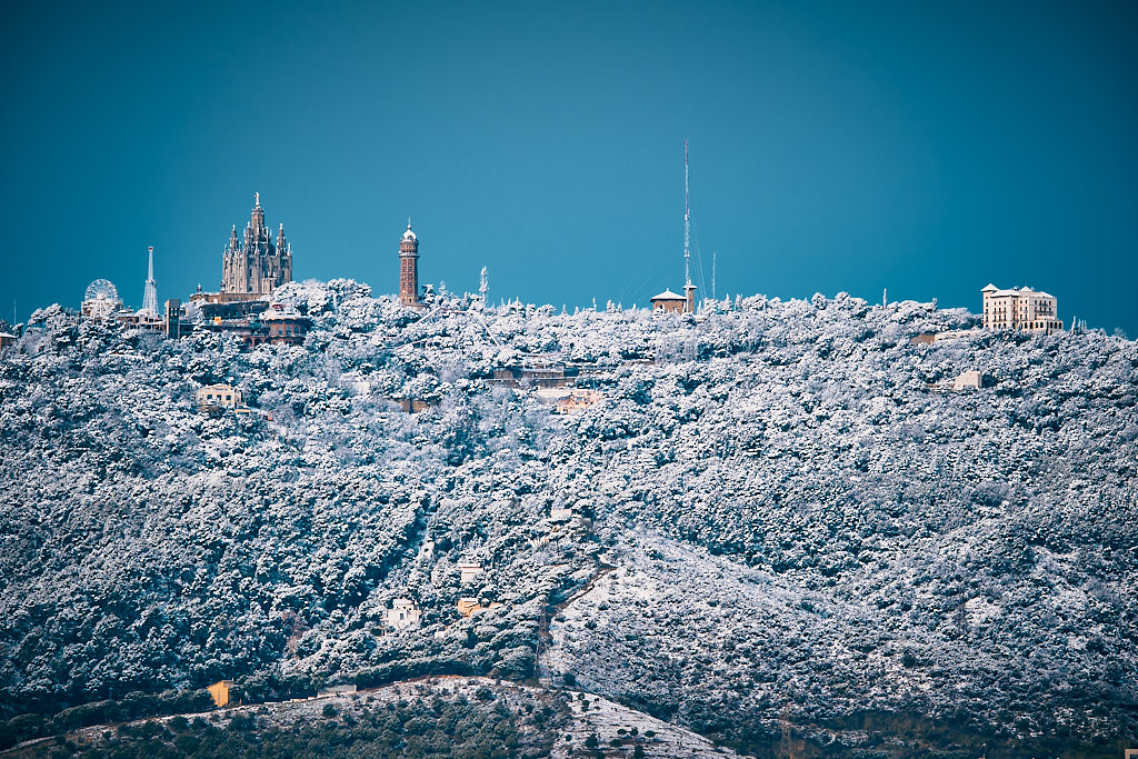 Snow cover on the heights of Barcelona